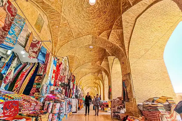 معروف‌ترین بازارهای کرمان برای خرید سوغاتی: گشتی در قلب تاریخ و طعم
